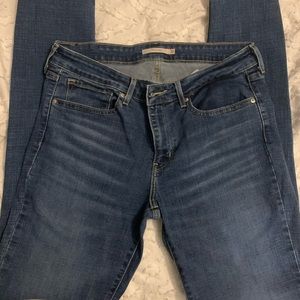 Levi 711 skinny jeans 30x32